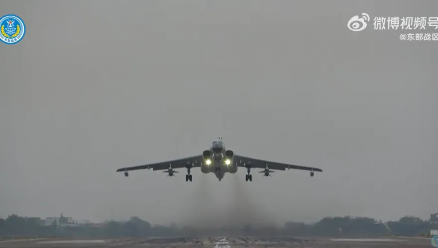 警告台獨　解放軍4/1起組織艦機多向抵近台灣