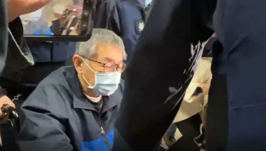 快訊/柯文哲腎積水、輸尿管結石　今晨赴台北醫院手術