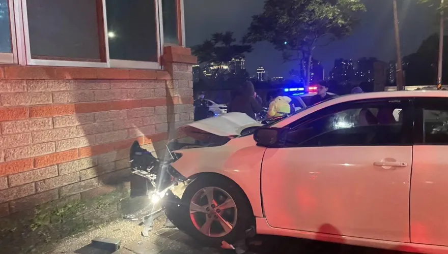 影/桃園煉油廠前傳槍響　竟是警追3少年偷開公司車
