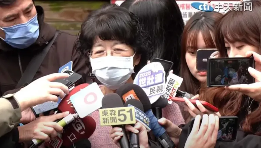 看柯文哲第一眼「差點不認識他」 陳佩琪長文悲曝心聲