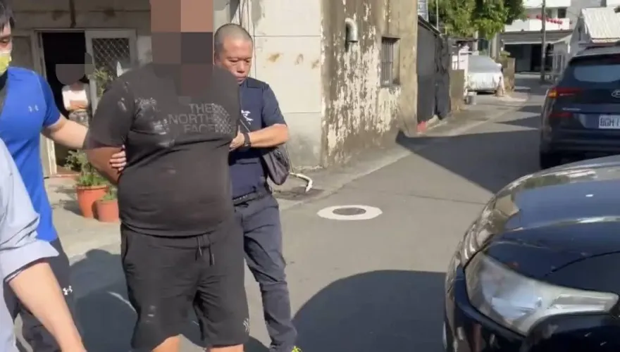 影/黑吃黑引蛇出洞！汽油彈燒民宅逼出面　台南警逮3縱火犯