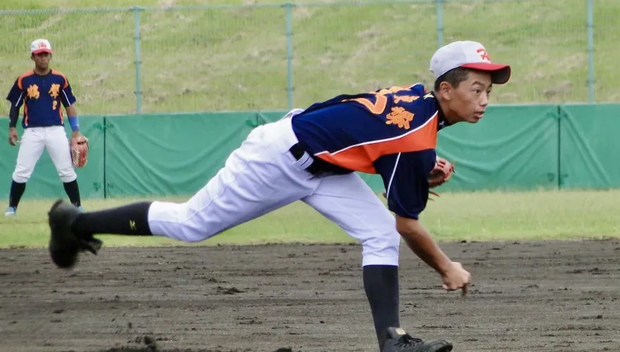 兩大優勢國中就被教練看到　鄭宗哲青澀打球照片曝光