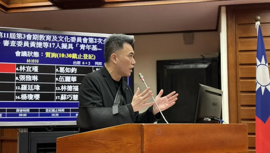 15歲跳機赴美做小留學生？林沛祥：造謠一張嘴闢謠跑斷腿