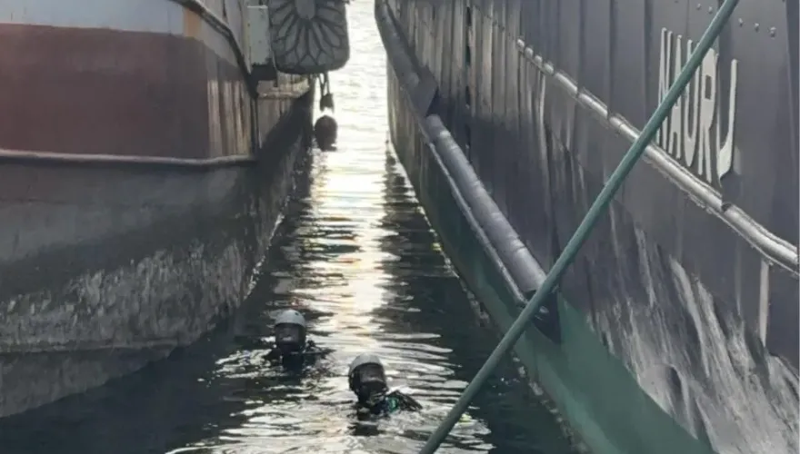 高雄港落海意外！漁工自行游上岸　被經過船隻救起