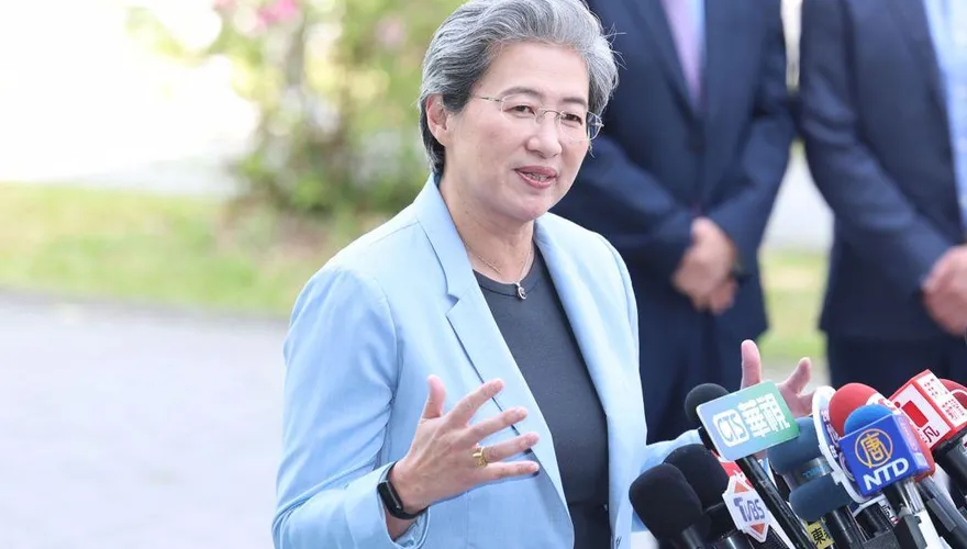 不擔心AI泡沫化　蘇姿丰：投資不夠才危險