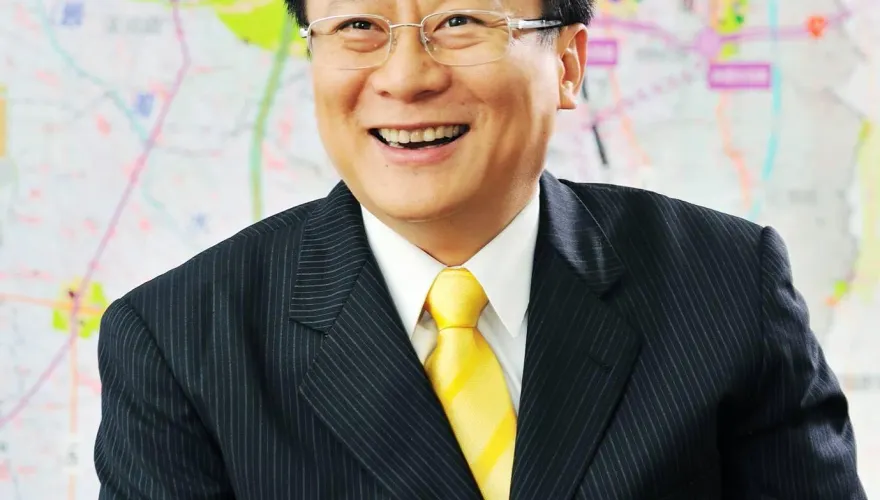 只造王不坐轎　卓伯源宣布參選國民黨主席　承諾不選2028