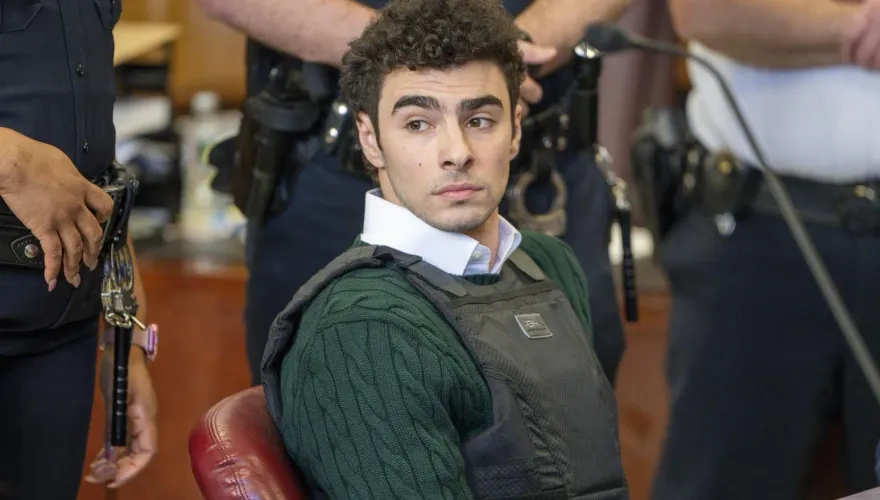 26歲帥哥學霸槍殺美健保CEO　遭聯邦起訴「最重恐死刑」