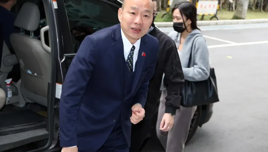 民進黨被川普打趴！最新民調曝「韓國瑜奪冠」　她驚揭台灣最大危機