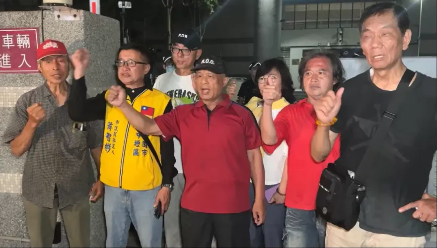 耍弄徐尚賢老父？等他嗆聲完離開　雄檢2分鐘後諭知聲押
