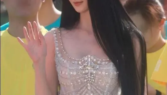 影/美到像AI！陸聾啞女大生運動會爆紅　素顏照曝光