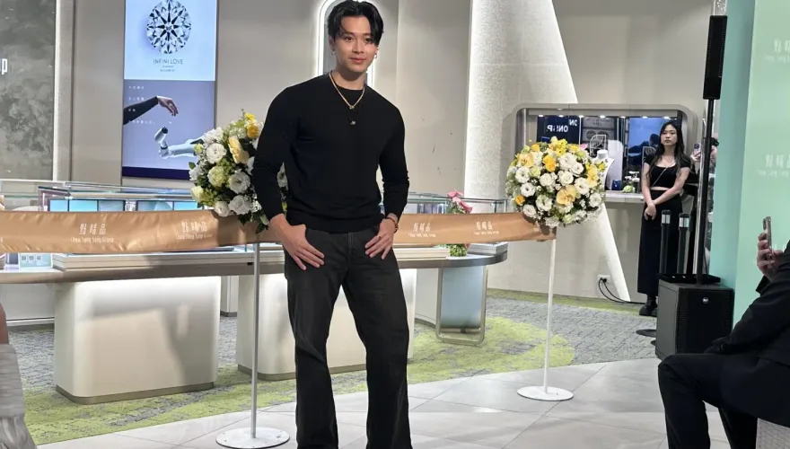 高爾宣變「曬娃魔人」寵妻預算無上限 　甜讚芮德「滿分媽媽」