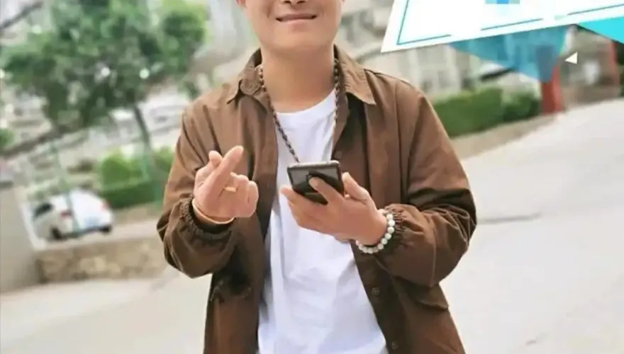 慟！陸網紅突過世「獨留14歲兒」　家屬泣：前妻3天前才被撞死