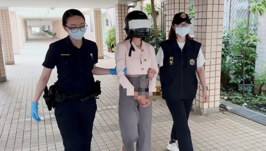 影/泰女行李箱裝3千萬大麻闖桃機　收貨人出怪招仍遭逮