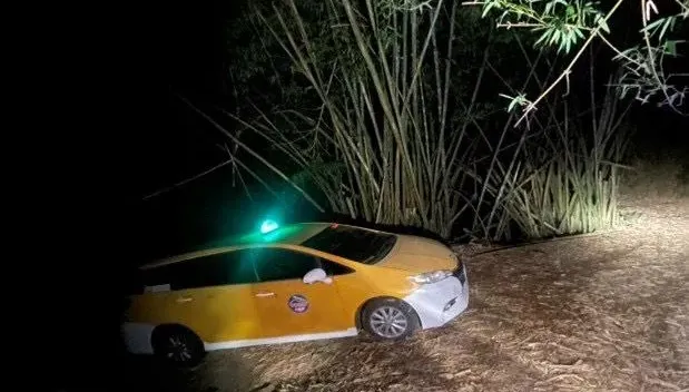 影/導航帶到深山陷泥濘　新竹警即刻救援化解危機