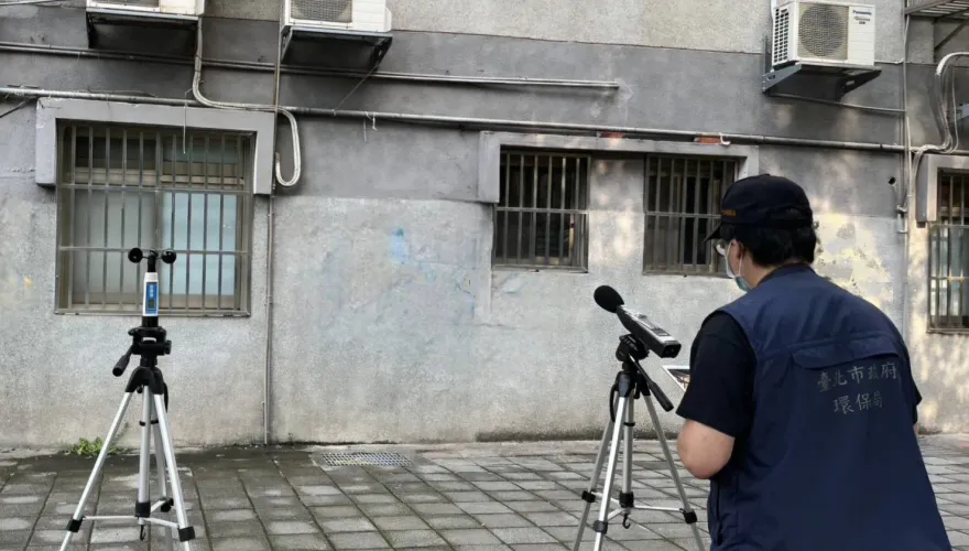 開冷氣前先看這邊！　環保局教4步驟「不擾民」