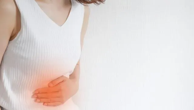 她便秘10天補充纖維、水分也沒用！醫揪甲狀腺功能低下