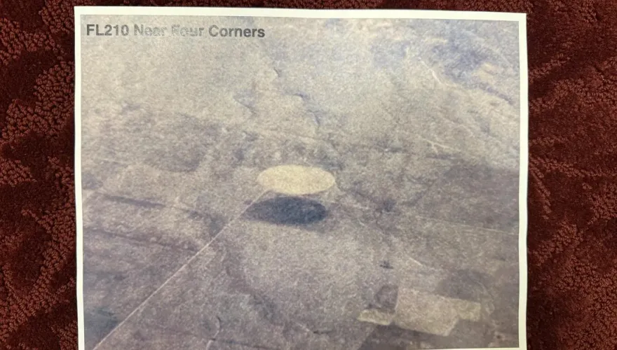 美前官員再曝「UFO照片」！寬達25公尺如銀色圓盤