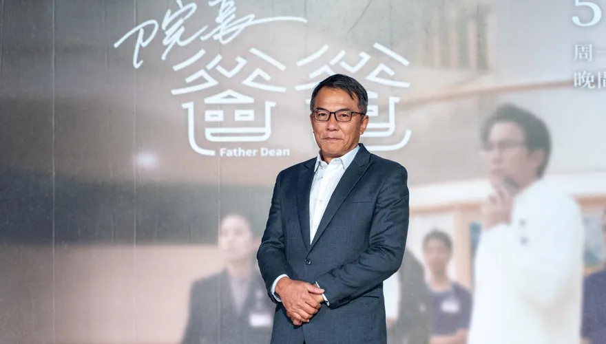 與桂綸鎂愛情長跑19年！戴立忍被問結婚計畫「誠實秒回」現況曝