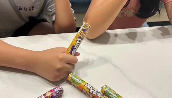 阿嬤怕你餓是真的！知名軟糖成祖孫感情的甜蜜橋樑