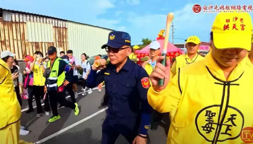 快訊/白沙屯媽祖已進入苗栗　停駕第一站又去賞車