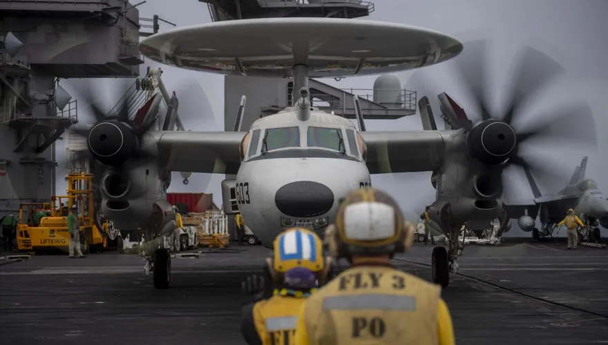 E-2D非不對稱戰力？一文看雙標「美國重裝備　盟友輕兵器」