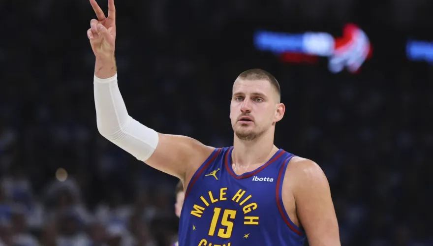 NBA/「小丑」爆砍44分無用　目送雷霆搶下聽牌優勢