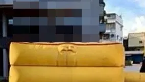 高雄男持刀狂刺前妻　13樓陽台與警對峙