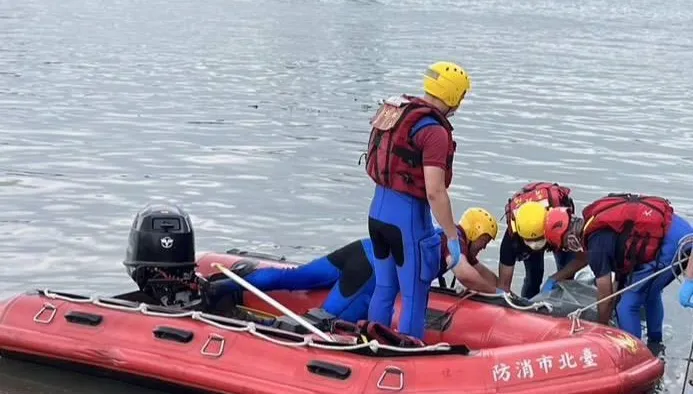 大熱天台北橋下驚見「人體漂浮」！50歲男明顯死亡