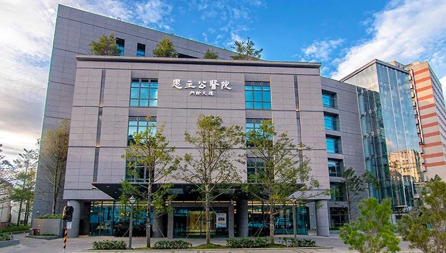 恩主公醫院動員60名醫護搶救！三峽車禍2學生仍住院觀察
