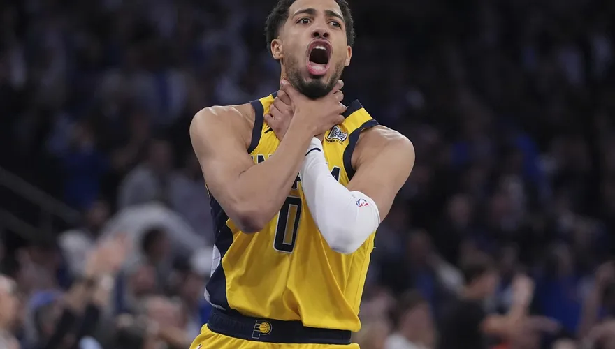 NBA/重現大嘴米勒經典鎖喉手勢！哈利柏頓：以為那是絕殺