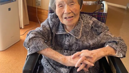 才接棒最長壽人瑞！日本114歲奶奶隔天去世