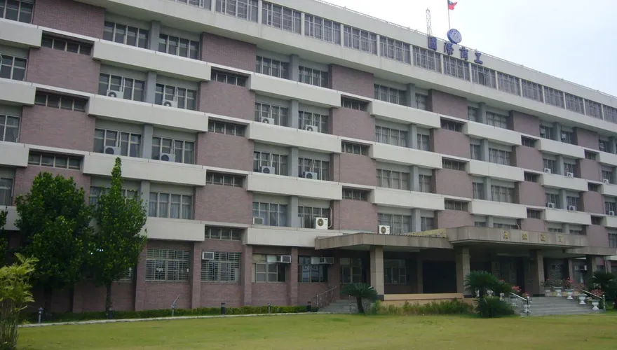 高雄國際商工停辦拆除　南側規劃為捷運開發區