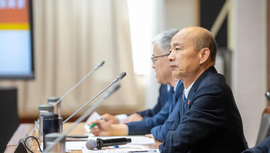 韓國瑜主持國慶籌備會成立大會　期許今年「更上層樓」