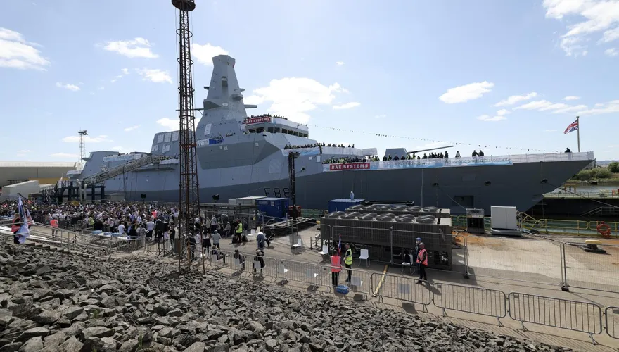 英國海軍首艘26型巡防艦命名　凱特王妃主持擲瓶儀式