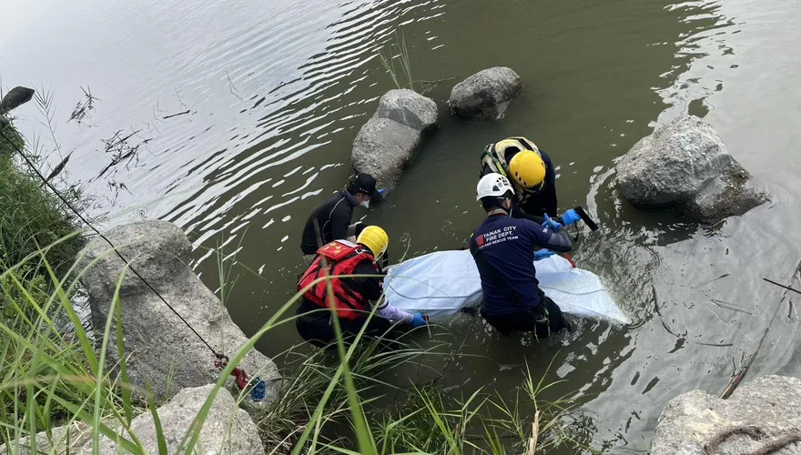 影/台南麻豆悲劇！67歲失聯男魂斷麻善大橋下