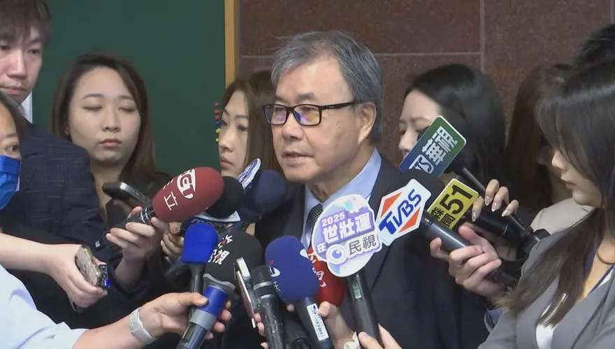鄭英耀稱有去苗栗視察　邱鎮軍：忘了通知害我來不及準備客家料理