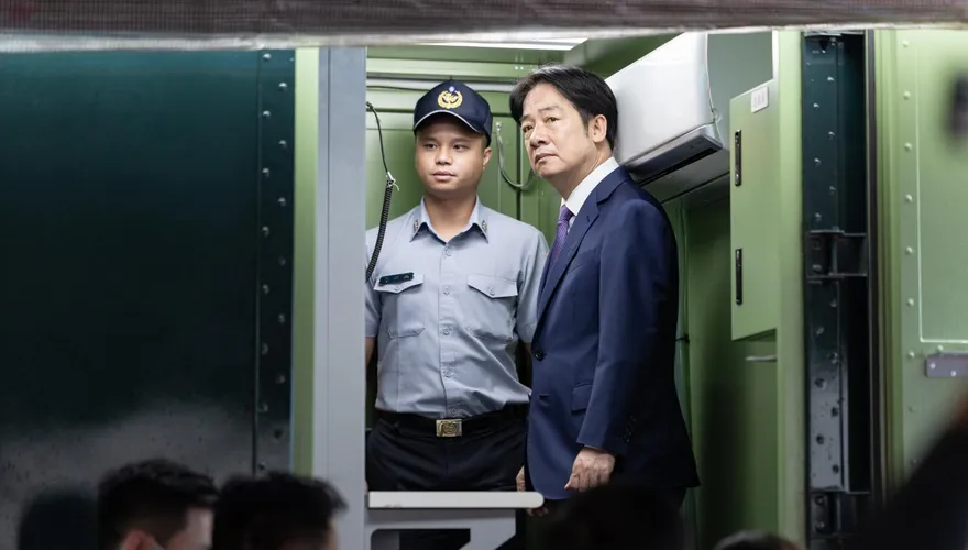 因應輕颱丹娜絲來襲　賴清德下午視察中央災害應變中心