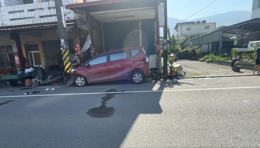 影/屏東高樹91歲婦遭追撞慘亡！目擊老母被撞　兒：心很痛