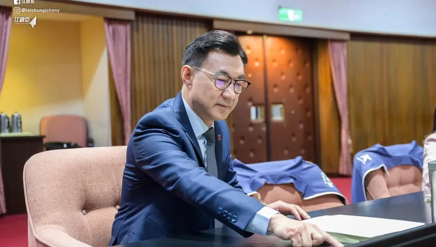 江啟臣上午送別亡父、下午獲知罷免案8/23投票！心痛發聲了
