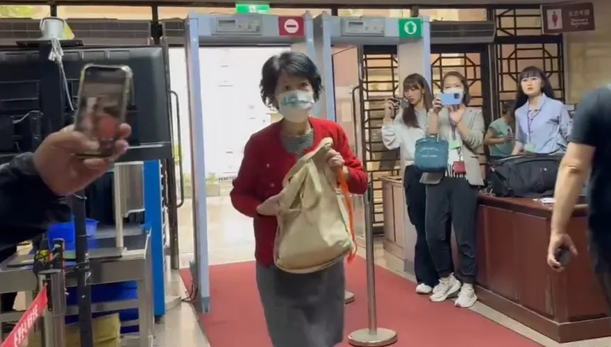 密室的司法要何時才能透進陽光？陳佩琪喊：支持法庭直播