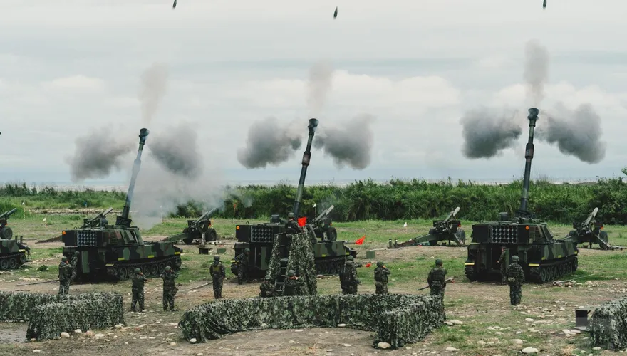 第10軍團年度重砲保養射擊　砲兵震撼火力全開