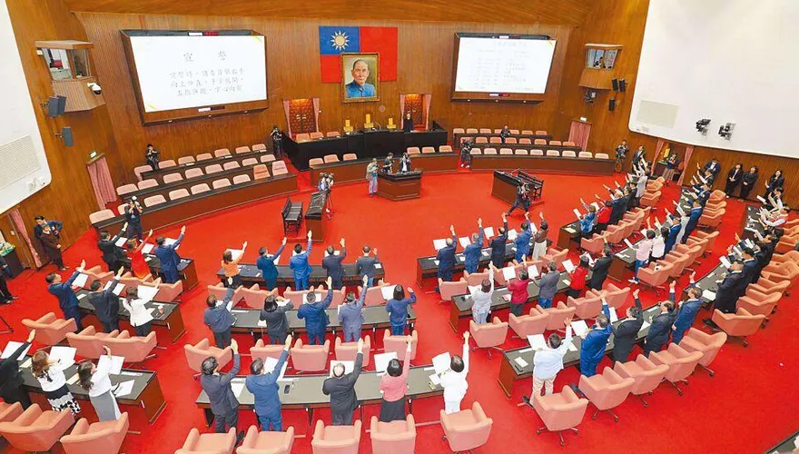 31：0　變數很多？游盈隆：國會席次結構可能重新洗牌
