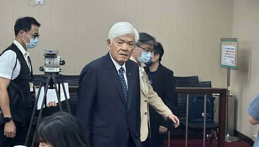 綁不了公投　李進勇：7/10至8/19舉行罷免投票