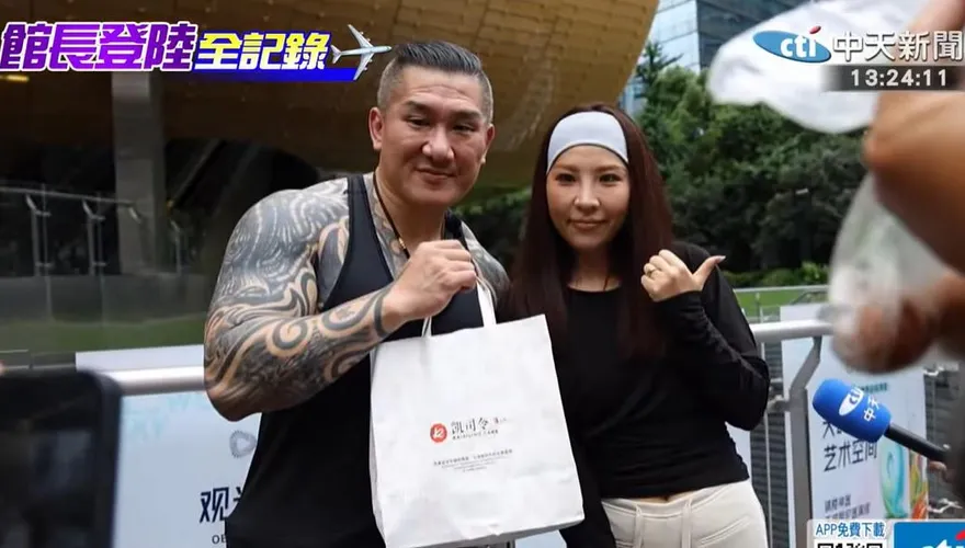 綠營元老看館長登陸！1句話嗆問民進黨