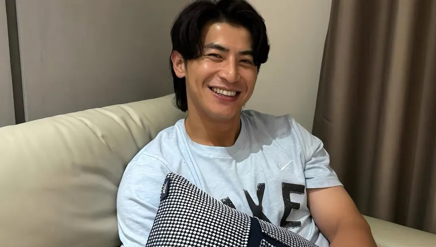 被截圖出賣！陳傑憲追蹤明日花綺羅IG　網笑喊：社死現場