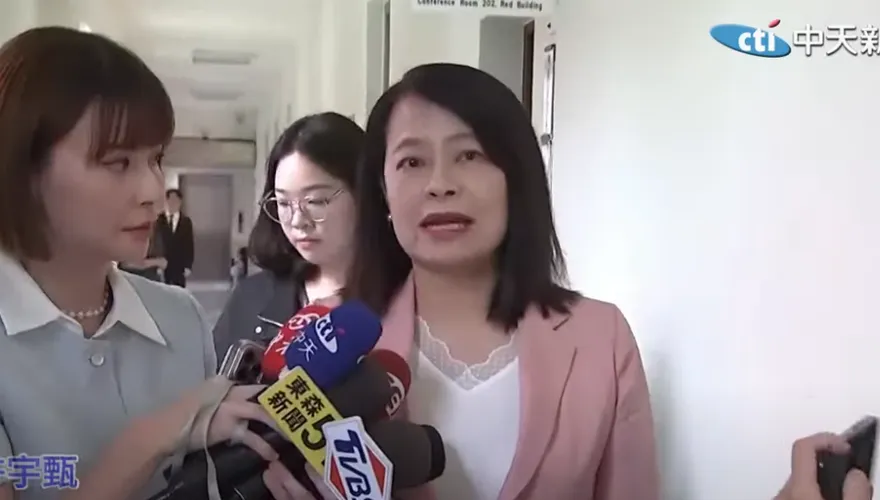 普發1萬只能買「遙控飛機、冰箱」？許宇甄怒嗆卓榮泰：可恥