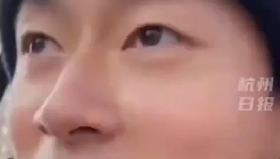 陸C咖男星沒戲拍…自曝淪落「跑外送」　網友讚「不丟人」