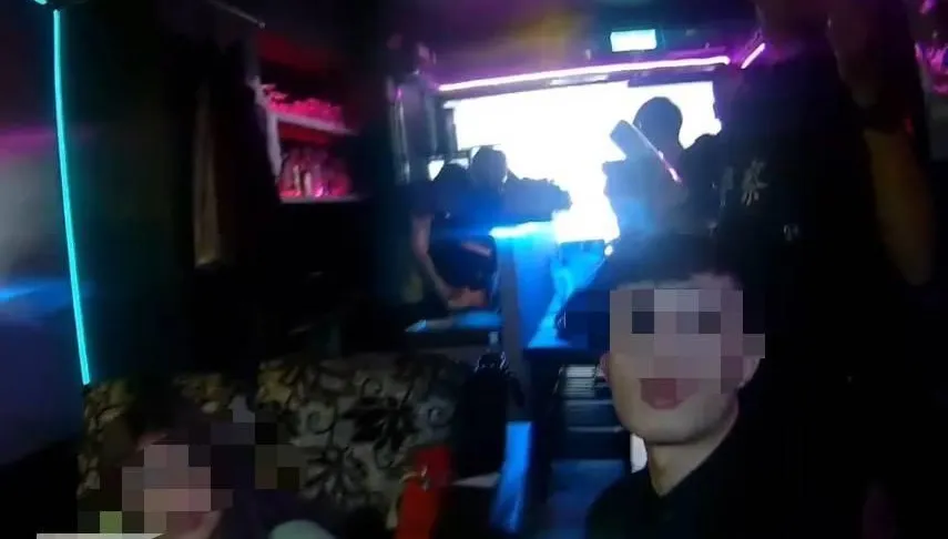 酒後情緒失控！高雄19歲醉女與男互罵　怒砸酒杯打起來