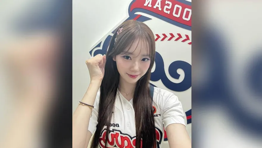 斗山熊新日援初登場！藤本彩花處女秀熱到爆汗
