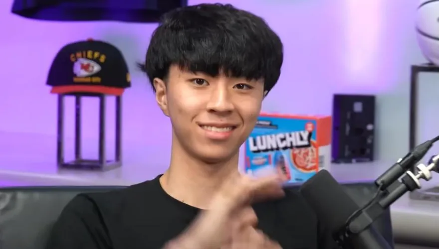 最強高中生Ray狂失言脫序　好友無奈喊：該送回台灣